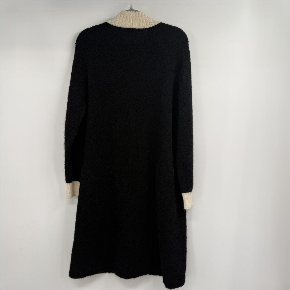 Classic Alpaca Embroidered Duster Cardigan Coat Womens L Black Cream Clasp Peru - Picture 2 of 9